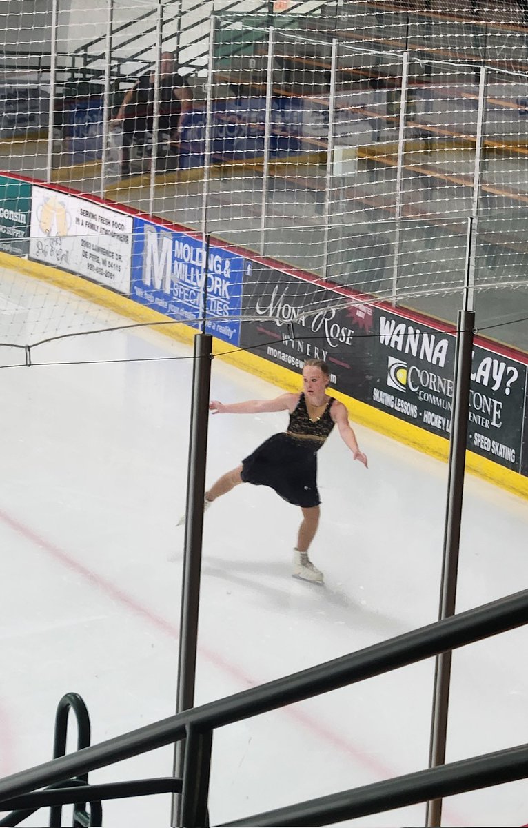 ericks83's tweet photo. Way to go Alaina on passing your Pre-Gold Moves!
@USFigureSkating https://t.co/146CKJqb4O