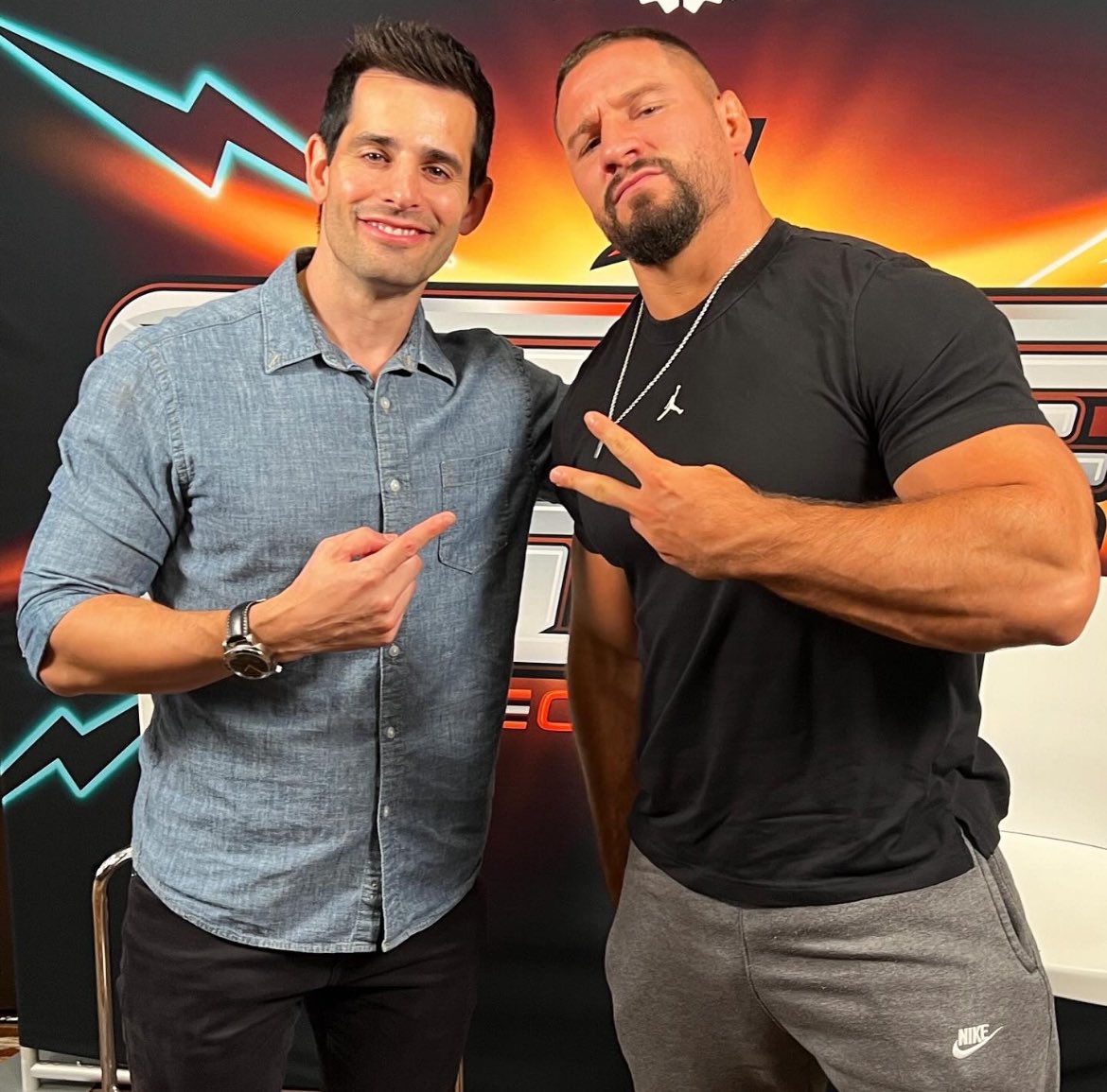 Chris Van Vliet tweet media