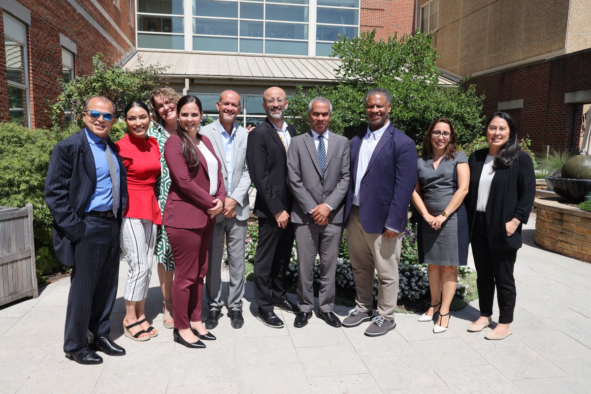 Honored to host <a href="/EmbaCubaUS/">Cuban Embassy in US</a> delegation &amp; the Center of Molecular Immunology today at #VCUMassey. We can accomplish so much by joining forces to fight cancer globally. Exciting step in the fight against #cancer! #globalhealth #cancerresearch #collaboration