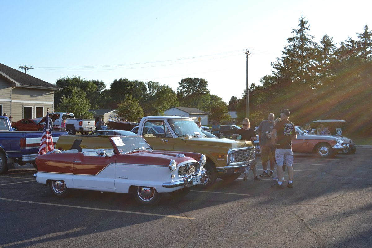 Gardonville's tweet image. Thank you everyone who came out to the Brandon Car Show last night! We couldn&apos;t have asked for a better evening! #brandoncarshow #ruraliscool #coopsbuildcommunity