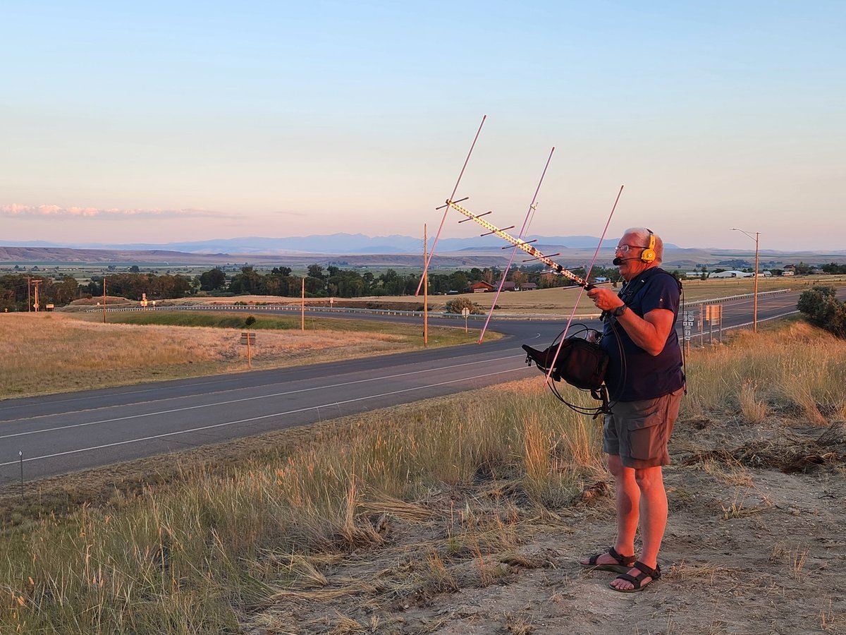 Amy_Shirb tweet media