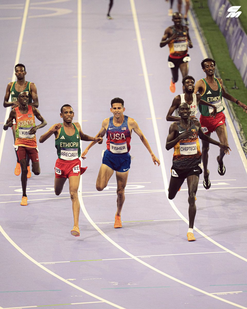 UNDENIABLE 😤😤😤
 
Ugandan Joshua Cheptegei continues his incredible run of dominance over the 10,000m, winning his third straight global title in an Olympic record 26:43.13.
 
Berihu Aregawi kicks hard to nab second in 26:43.46 and American Grant Fisher, who finished 5th in