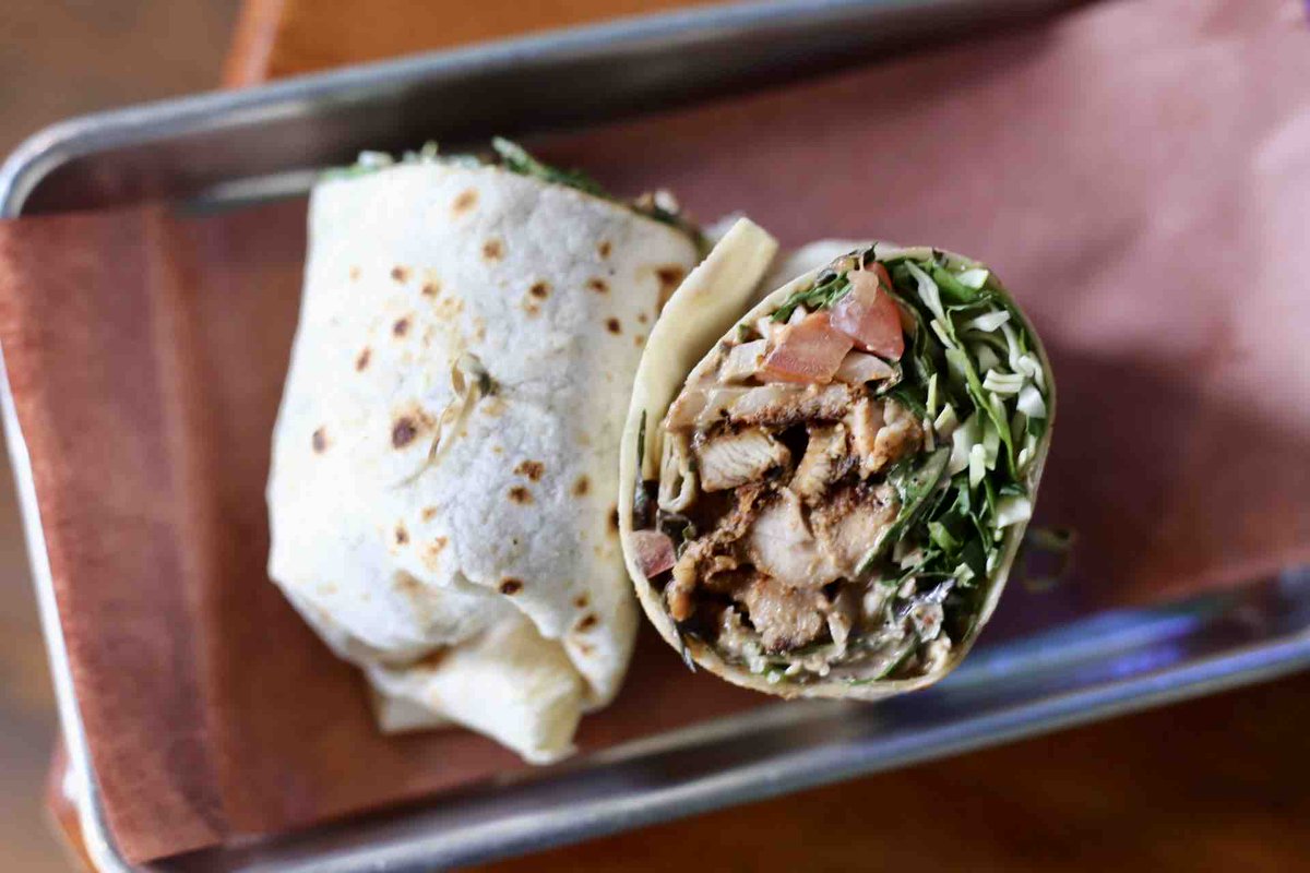 Come eat a black garlic chicken Caesar

• Grilled Chicken
• Pub Greens
• Parmesan
• Black Garlic Caesar Dressing
• Tomatoes 
• Onions

#NOLAeats #BBQinNOLA #NOLAdining #FoodieNOLA #NewOrleansEats #BigEasyBites #TasteOfNOLA
 #TasteOfNOLA #NOLAtasty