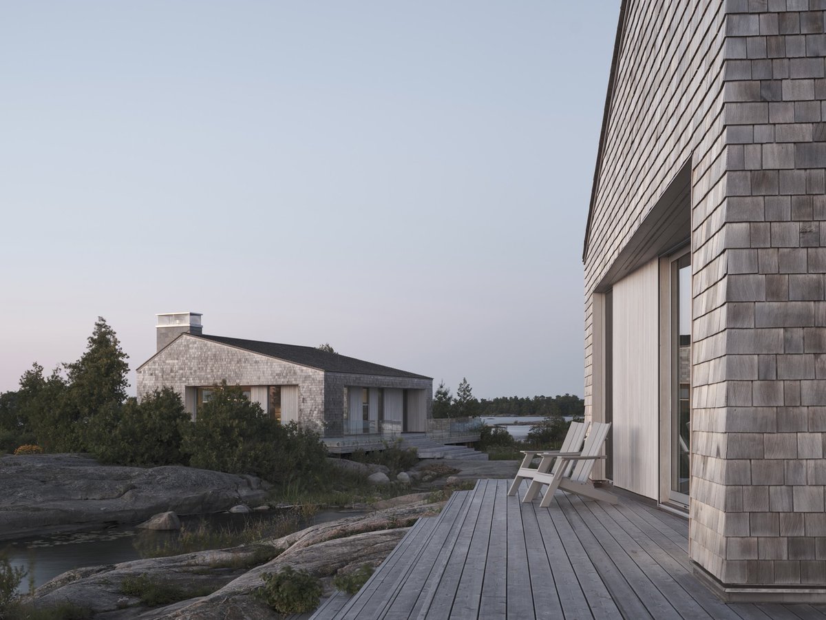 blisssupersized's tweet photo. Ideas - Texture: Whistling Wind Island by Akb Architects in Canada - a set of cabins create the estate - a study of peaceful, serene place making
..
(find out all about the project and architects right here: https://t.co/6AbcUBDXqB ) https://t.co/8Bem3Kzia0