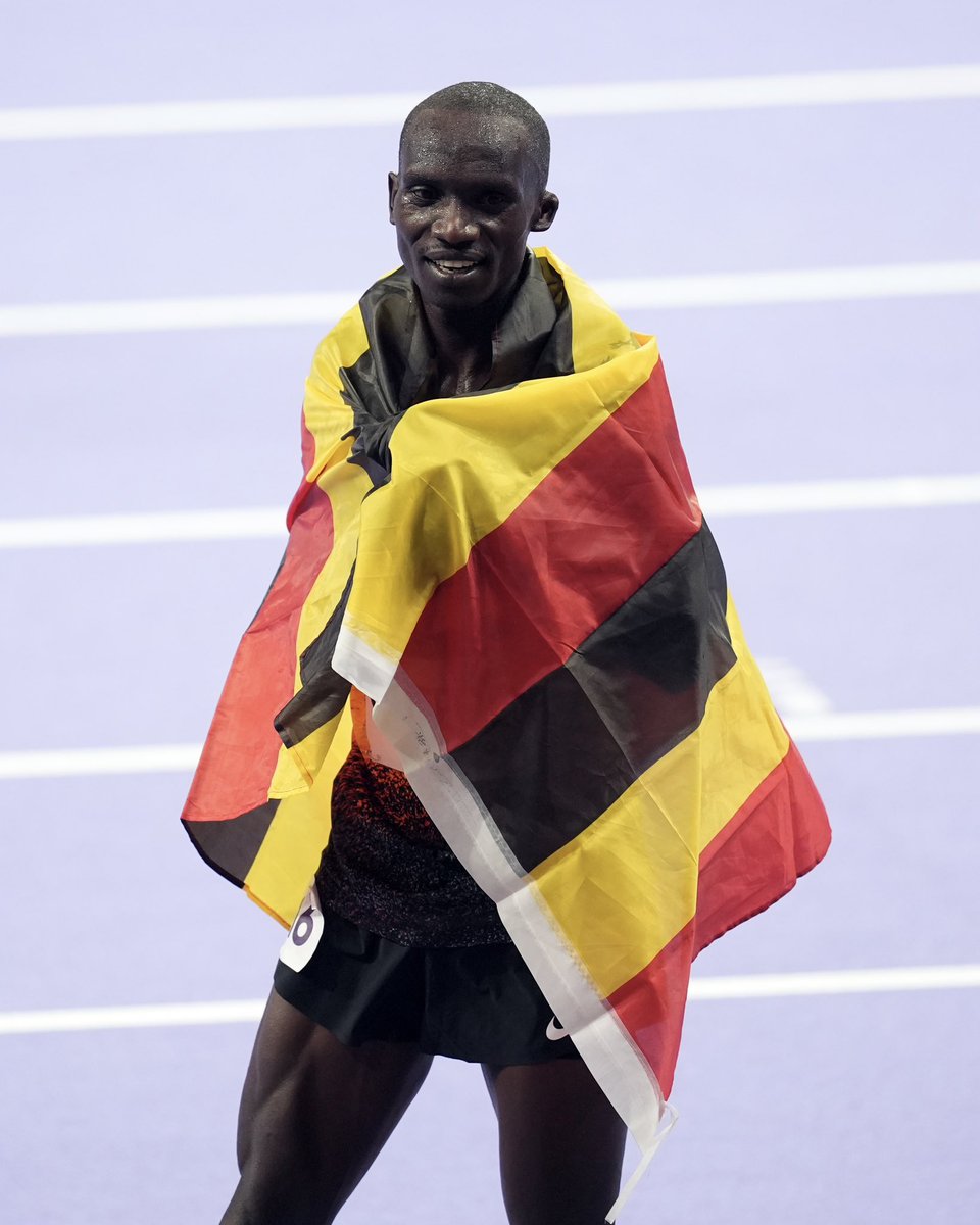 OLYMPIC CHAMPION! 🥇🥹

After silver in Tokyo, three-time world 10,000m champion <a href="/joshuacheptege1/">Joshua Cheptegei 🇺🇬🇺🇬 🥇🥇</a> 🇺🇬 runs an Olympic record of 26:43.14 to strike Olympic gold.

#NNRunningTeam #Paris2024