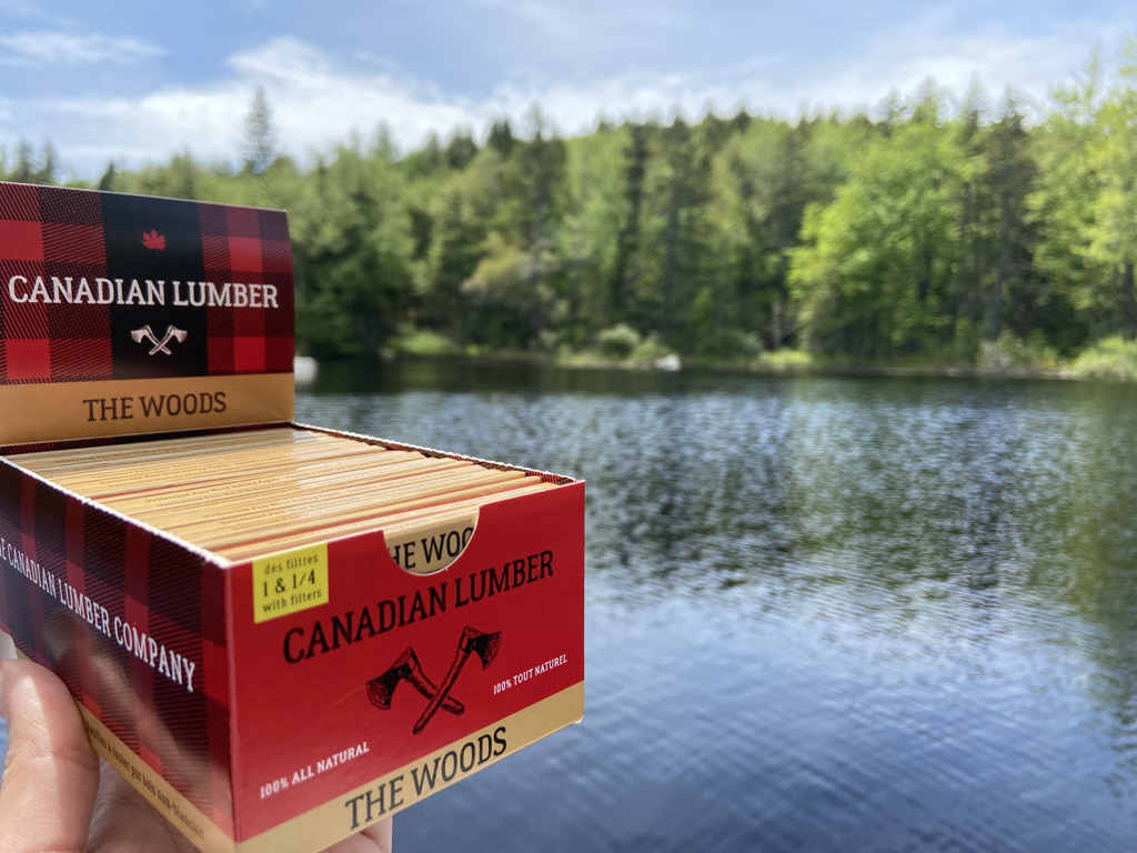 Here’s to the weekend! Hope everyone stays cool in this heat! #rollinglogs #canada #lake #lakedays #heatwave