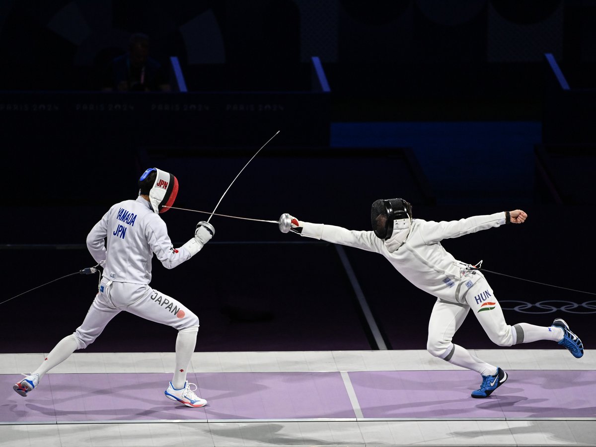 FIE_fencing's tweet image. An edge-of-your-seat clash at @Paris2024 @Olympics men's team epee finals saw Team Hungary 🇭🇺 bagging the gold🥇 with a thrilling 26-25 victory over Team Japan🇯🇵! 

@FJE_fencing 
Stay tuned 👉: bit.ly/3YqagGN
#fencing #RoadToParis #OlympicGames #Olympics #Paris2024
© FIE…
