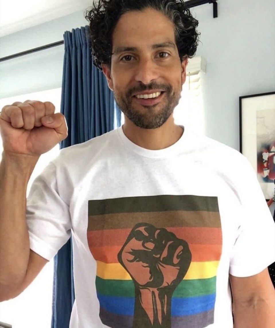 barrettsvic's tweet photo. sorry i haven’t been that active recently ive decided i dont gaf abt cm anymore so i have nothing to say https://t.co/JfaFo8Xf0n