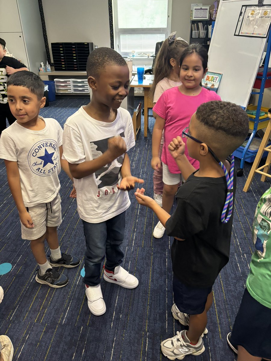 Katy Bova tweet media