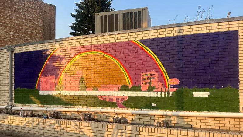 Local artist pays tribute to City and to 2SLGBTQIA+ community dlvr.it/TBQW8K