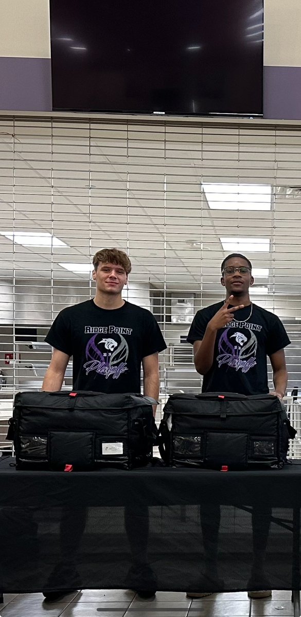 Ridge Point Basketball (@rpboysbball) on Twitter photo Shoutout to these two seniors, <a href="/NickOliveri412/">Nick Oliveri</a> and <a href="/Corey_CB3/">Corey Brown</a>. Representing our program this morning serving our amazing staff. Love these guys! #STM #Brotherhood Shoutout to these two seniors, <a href="/NickOliveri412/">Nick Oliveri</a> and <a href="/Corey_CB3/">Corey Brown</a>. Representing our program this morning serving our amazing staff. Love these guys! #STM #Brotherhood