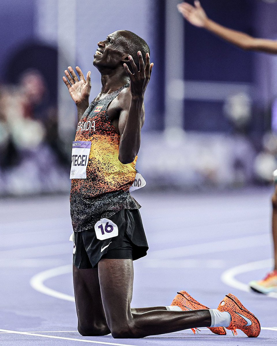 AfricaFactsZone's tweet photo. Ugandan Runner, Joshua Cheptegei has won a Gold medal in the Men's 10,000m race at the 2024 Paris Olympics.

He has set a new Olympic World Record in the 10,000m race with a time of 26 minutes, 43 minutes.

Ethiopian Runner, Berihu Aregawi won an Olympic Silver medal. https://t.co/bASO80iX7O