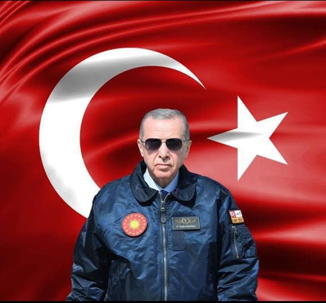 Hepimiz Recep Tayyip Erdoğan’ız. 
#ErdoğanınYanındayız
