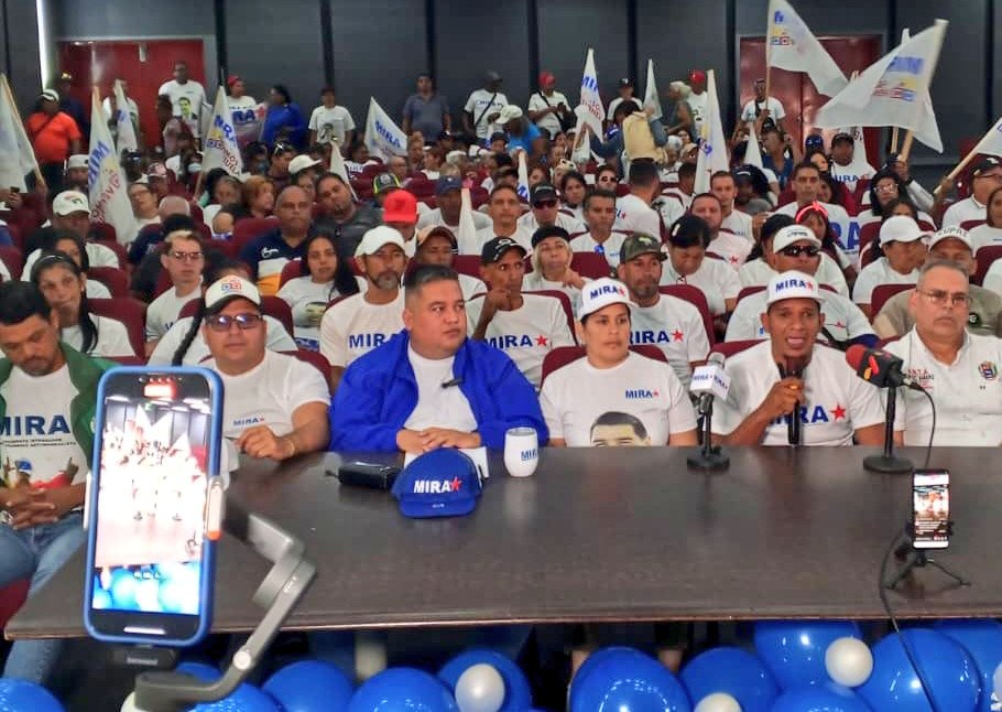 Hoy más que nunca, el Movimiento Integrador Revolucionario Antiimperialista #MIRA, reafirma su compromiso inquebrantable con la revolución bolivariana antiimperialista y chavista. Nos mantenemos firmes en nuestra misión de preservar la paz en Venezuela y construir una nación