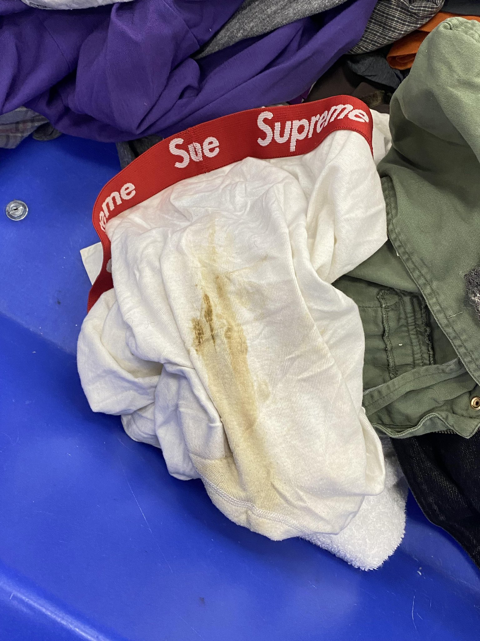 Stained Boxers Poop Stains Underwear How To Remove Yellow Poop Stains On Baby Clothes