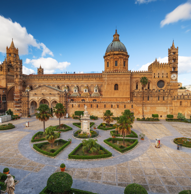 Palermo Cathedral, ⛪️ located in Palermo, Sicily, southern Italy, 🇮🇹 dedicated to the Assumption of the Virgin Mary. #Sicily #chiesepalermo