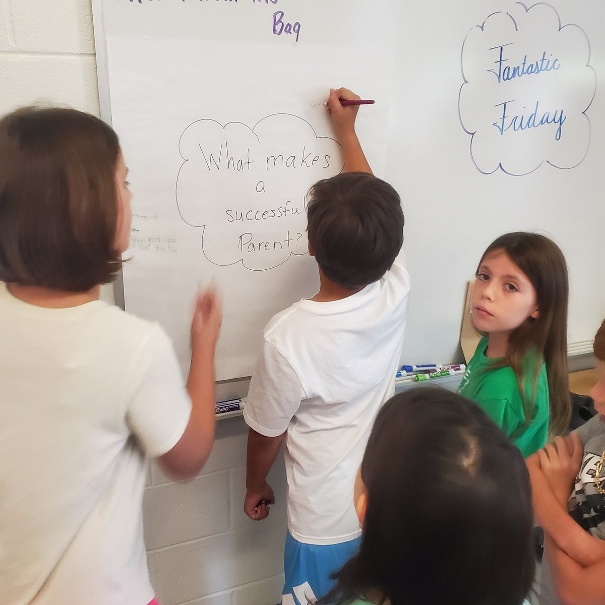 MrsJBonds's tweet image. LES 4th grade students were engaged in Carousel Brainstorming today to gather ideas about what makes a successful student, teacher, parents, and environment to create a Class Mission statement. 👏👏
#myKCSD @kcsdschools @LugoffElem #engagementCOUNTS
@BonigBCE