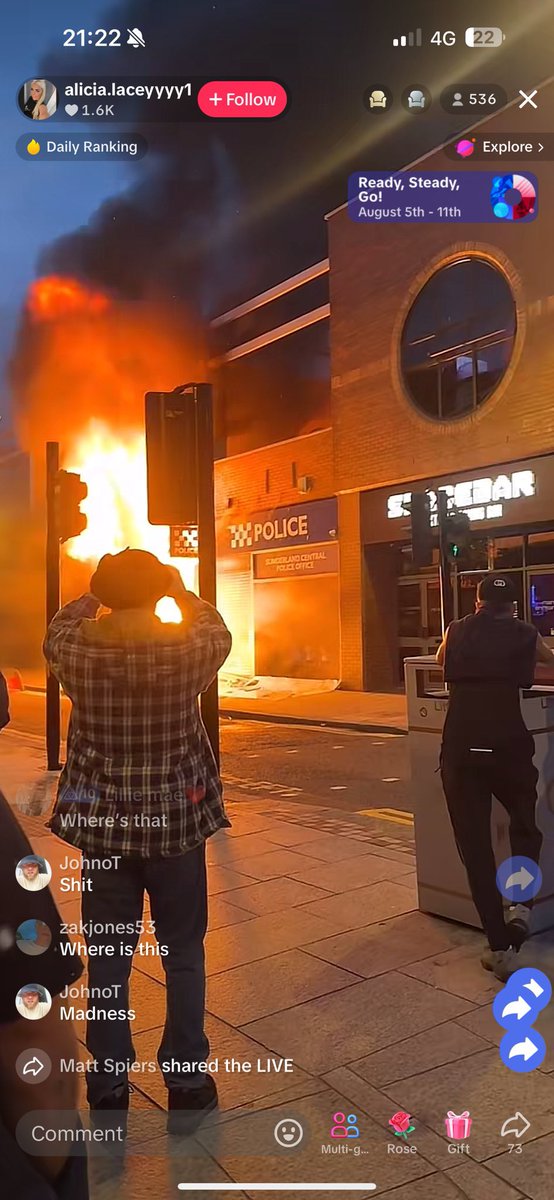lowles_nick's tweet photo. A police station has been set alight in Sunderland tonight. A far right and racist protest has culminated in this. Shame on all those who continue to excuse these protests. https://t.co/BGB3lcsgO2