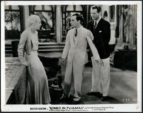 FriendlessGhoul's tweet image. Buster Keaton, Reginald Denny, and Natalie Moorhead 
Romeo in Pyjamas - 1931
#busterkeaton #reginalddenny #damfino #oldhollywood #talkies #precode