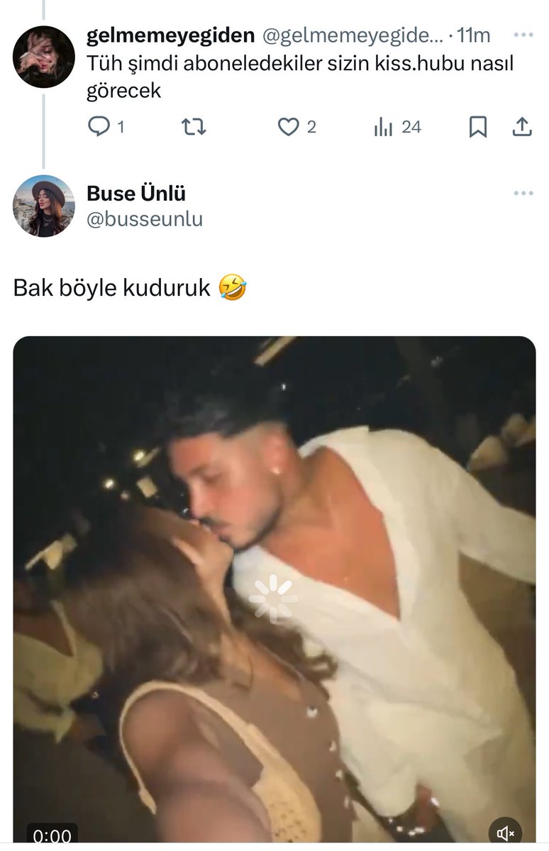 itsmenur48's tweet photo. Same energy ❤️‍🔥🫠

#busmer
@merttinderee @busseunlu https://t.co/NKsjzNUpZz