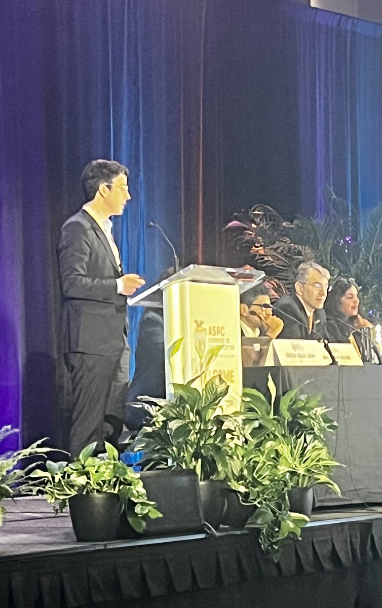 JamalRanaMD's tweet image. ⁦@CardioMDPhD⁩ on exciting future of coronary CTA - from Radiomics to #AI . Tx of non obstructive CAD prevent 💔 events! #ASPC2024 ⁦@DrMichaelShapir⁩ ⁦@DrMarthaGulati⁩