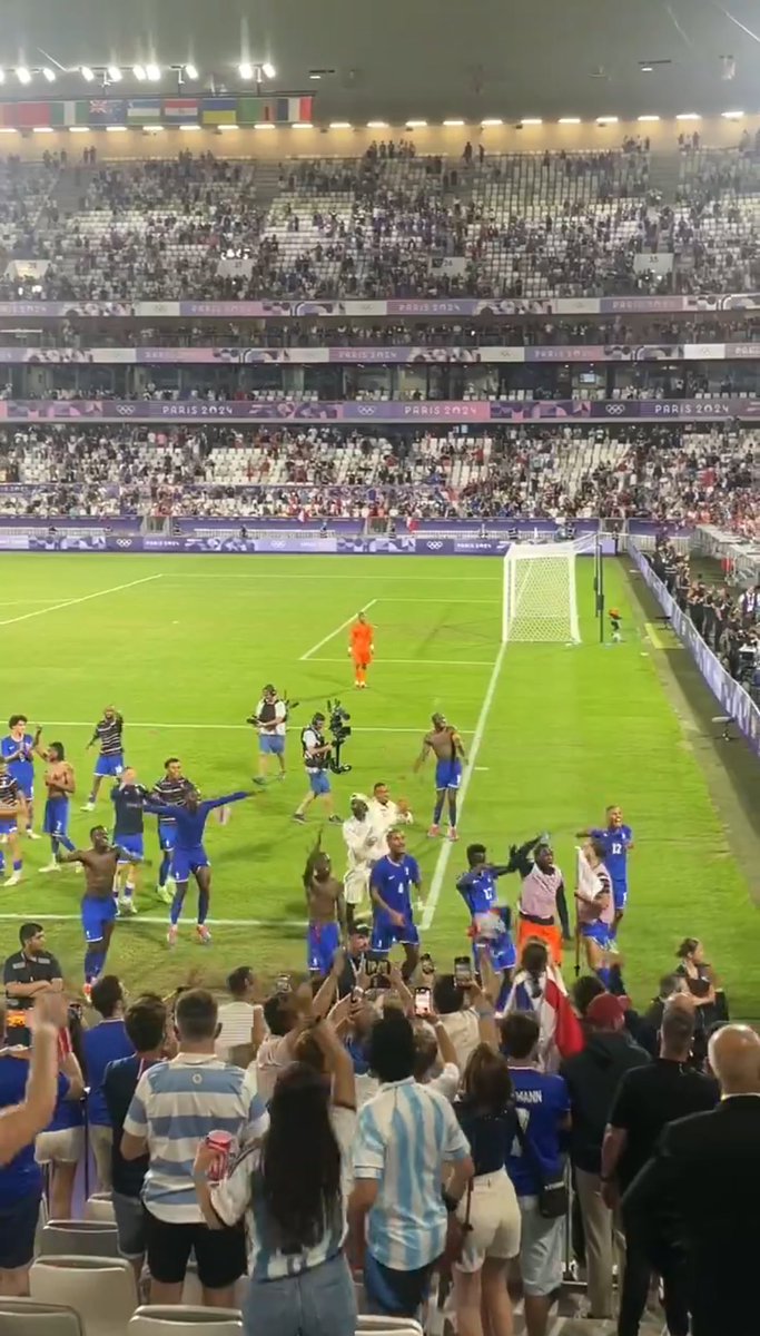 Instant Foot ⚽️ tweet media