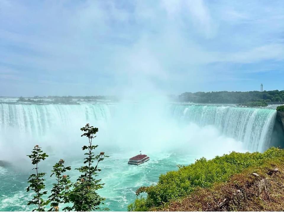 TheForgotthings's tweet photo. Amazing photos of Niagara Falls (Canada side) ππ
#travelwithjess #naturelovers #CulturalGems #TravelGoals #CoastalCharm #falls #canada #niagrafallscanada #amazing #amazingnaturebeauty #amazingview #hikinglife #bucketlist #bucketlistadventures https://t.co/vMre5Ol3gw