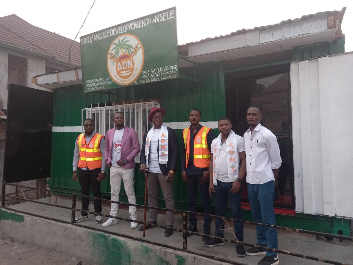 KhondeBenjamin's tweet photo. 🇨🇩🌴 ADN :

Revivez en images l'inauguration officielle du siège national de l'ONG AMICALE DÉVELOPPEMENT DE LA N'SELE.

Adresse : N°06, Avenue Victoire, Q/ MPASA, C/ N'SELE.
🙏 https://t.co/9fePe6ll4a