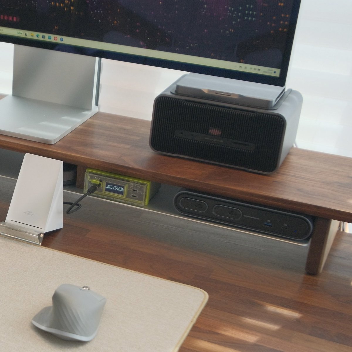 khadas_official's tweet image. Discover the Ultimate Setup with Khadas Mind Series! 📸

Boost your productivity and elevate your workspace with our innovative technology

#Khadas #KhadasMind #TechSetup #WorkspaceInspiration #ProductivityBoost #Innovation #TechDesign