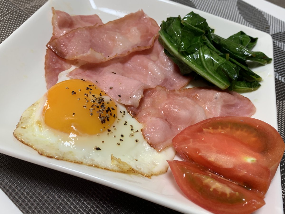 kikomotu's tweet photo. 朝食は何が好き？ https://t.co/bixDiAbjnR