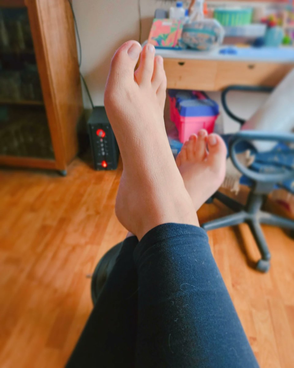 conigal35's tweet photo. Suscribe my onlyfans account! Is for free and if you want to see more you can do it for 3 usd only  💕
https://t.co/KgWGkmLS8o

#onlyfans #arsmate #feetpicsforsales #boobs #curvy #FOOTFETİSH #bigbooty #adultcontent #Creator #footbeauty #onlyfanmodel 
#onlyfansgirl
#sexycontent https://t.co/uH3xT0ybR7