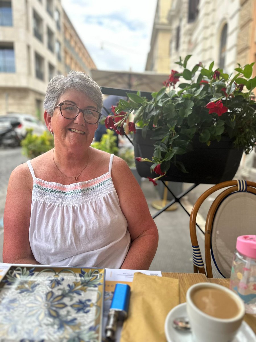 TheCoronaCure's tweet image. Apparently i’m a ‘far right thug’ 

I want to follow fellow ‘far right thuggish’ ordinary UK citizens

Please like,repost and follow ❤️

#FarRightThugsUnite