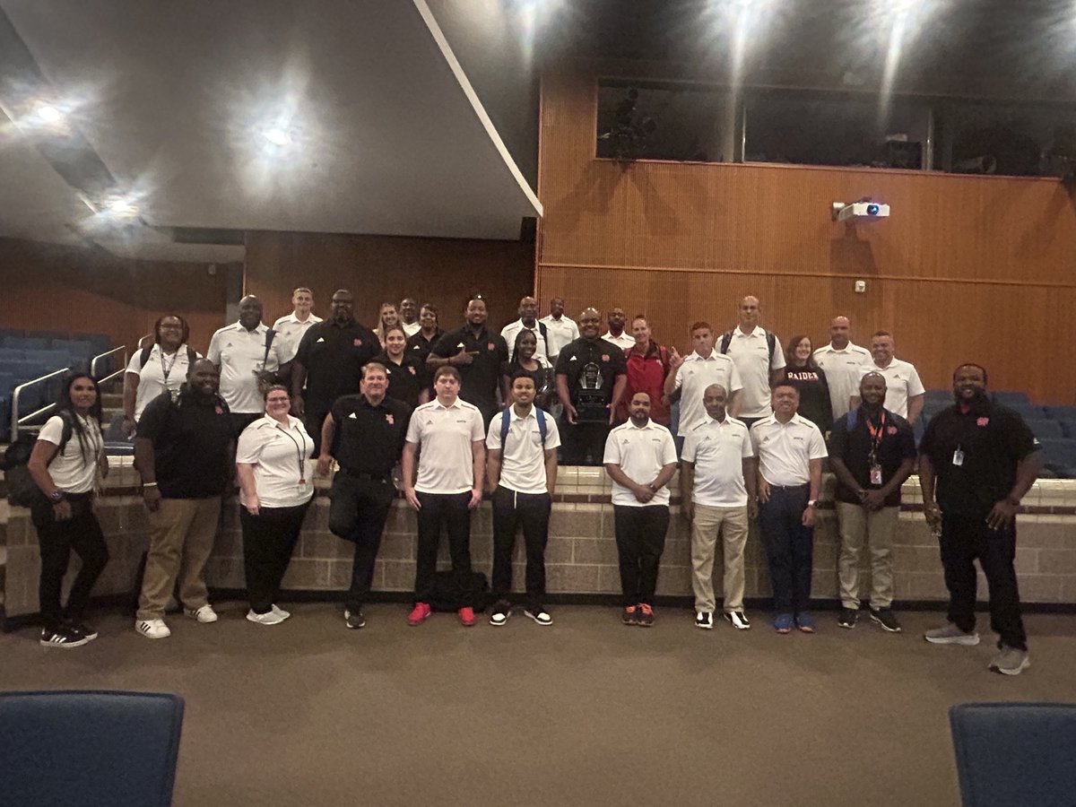 RAISE THE FLAG for your “2023-2024 Boys Road to Excellence Winners!!”<a href="/NGHS_Raiders/">North Garland HS</a> <a href="/NGHSRAID3RATHDP/">NORTHGARLANDRAIDERSATHLETICS</a> <a href="/gisd_athletics/">Garland ISD Athletics</a> #RaiseTheFlag