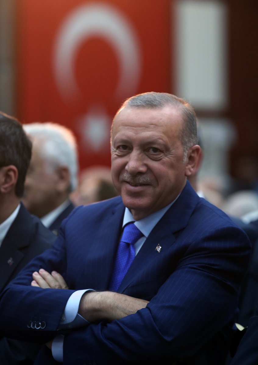 mustafaakbas85's tweet photo. Her daim zalimlerin karşısında, mazlumların yanında olan lider @RTErdogan #ErdoğanınYanındayız https://t.co/ptbBUDbGDs