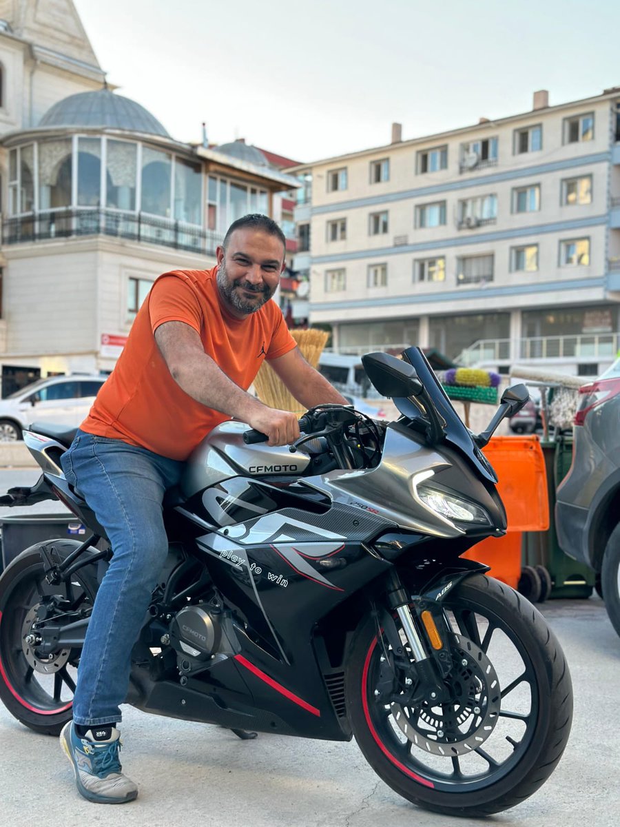 Özkan 💛💙🇺🇦🇹🇷 (@mfodegil) on Twitter photo 