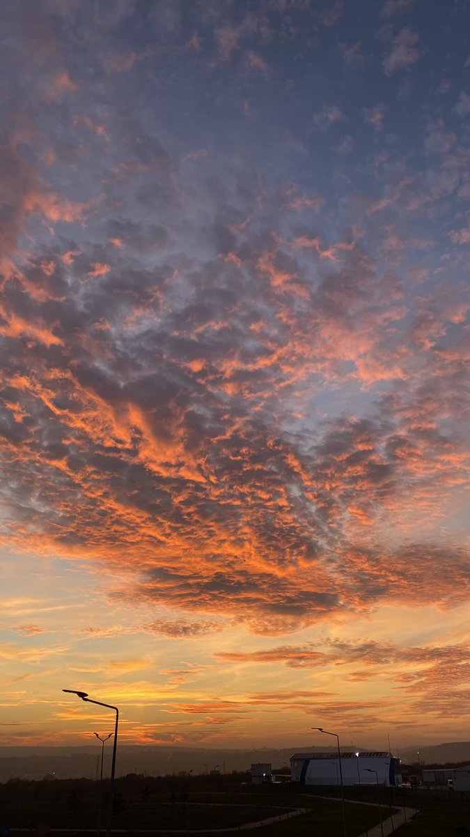 Geceye bir gökyüzü fotoğrafı bırak ✨
