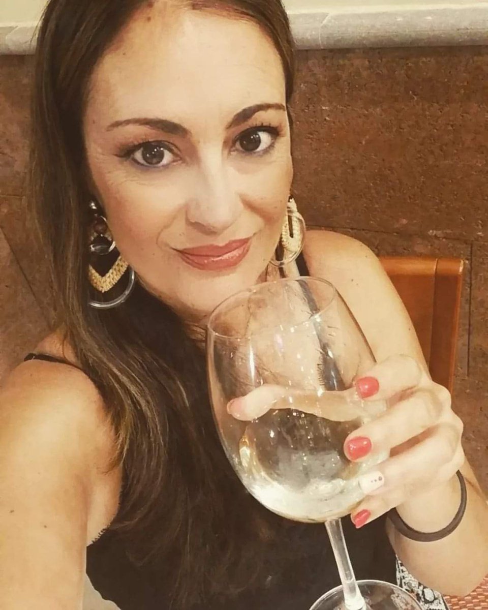 Por un Agosto lleno de cosas bonitas 🩷🥂