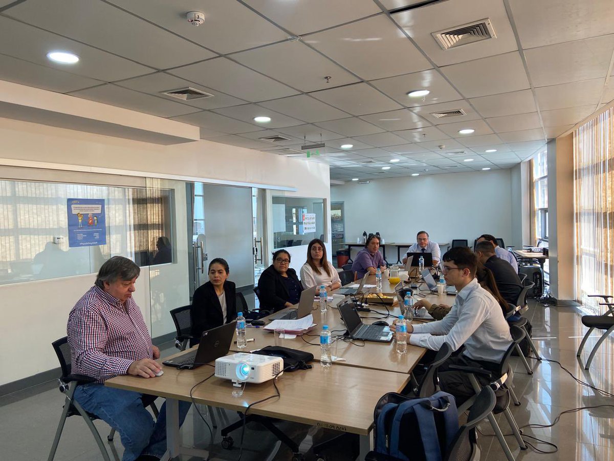 MTESS_PY's tweet image. #SIMEL | Esta semana se llevaron a cabo los talleres del Sistema de Información del Mercado Laboral #SIMEL, donde participaron activamente representantes del @INE_Paraguay, del @Sinafocal , y, por nuestra parte,  del Observatorio Laboral y del área de Tecnologías de la