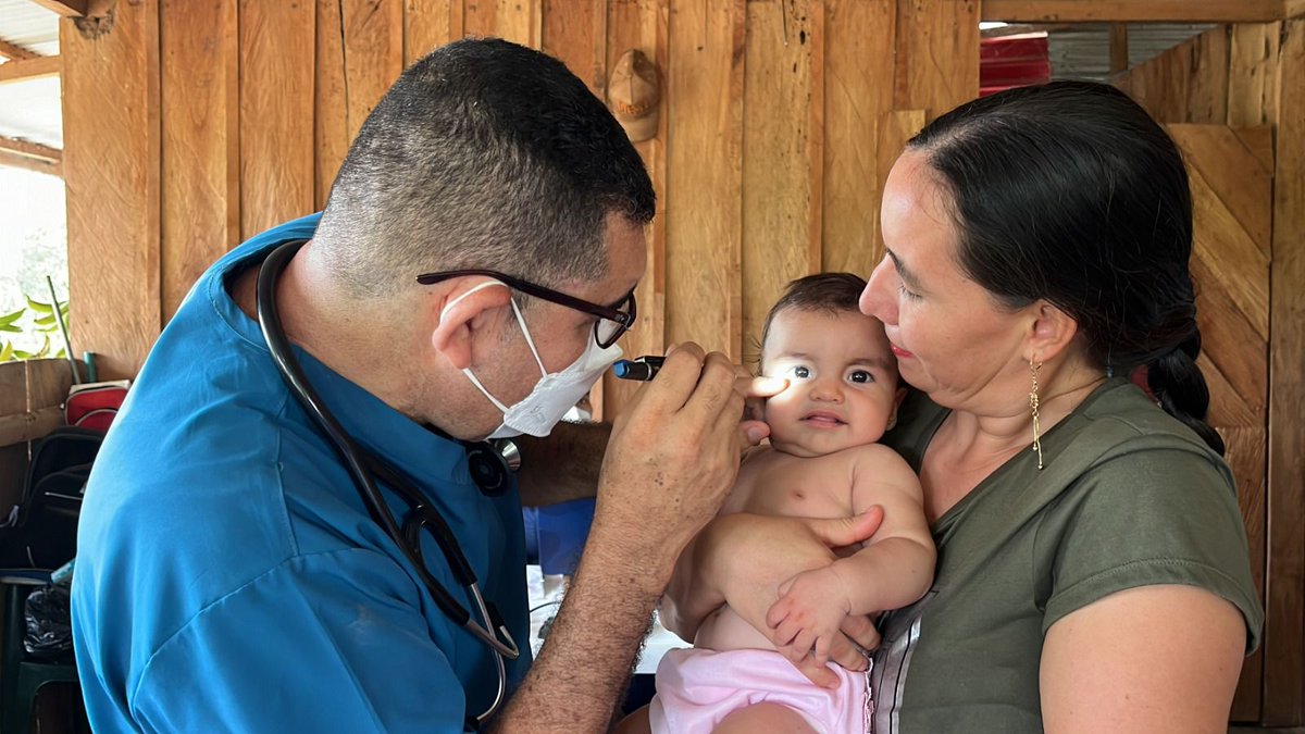 31 pacientes recibieron atención en medicina general y 22 personas en odontología, durante la brigada de salud que llevaron <a href="/SierraColEnergy/">SierraCol Energy</a> y <a href="/ECOPETROL_SA/">Ecopetrol</a> a la vereda Caño Limón, para mejorar el acceso a la salud básica de los vecinos del Campo Petrolero. Esta jornada se
