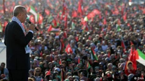 “Firavun’a karşı olmak yetmez, Musa'nın yanında olmak gerekir.”

Cumhurbaşkanımız Recep Tayyip #ErdoğanınYanındayız.. 🇹🇷