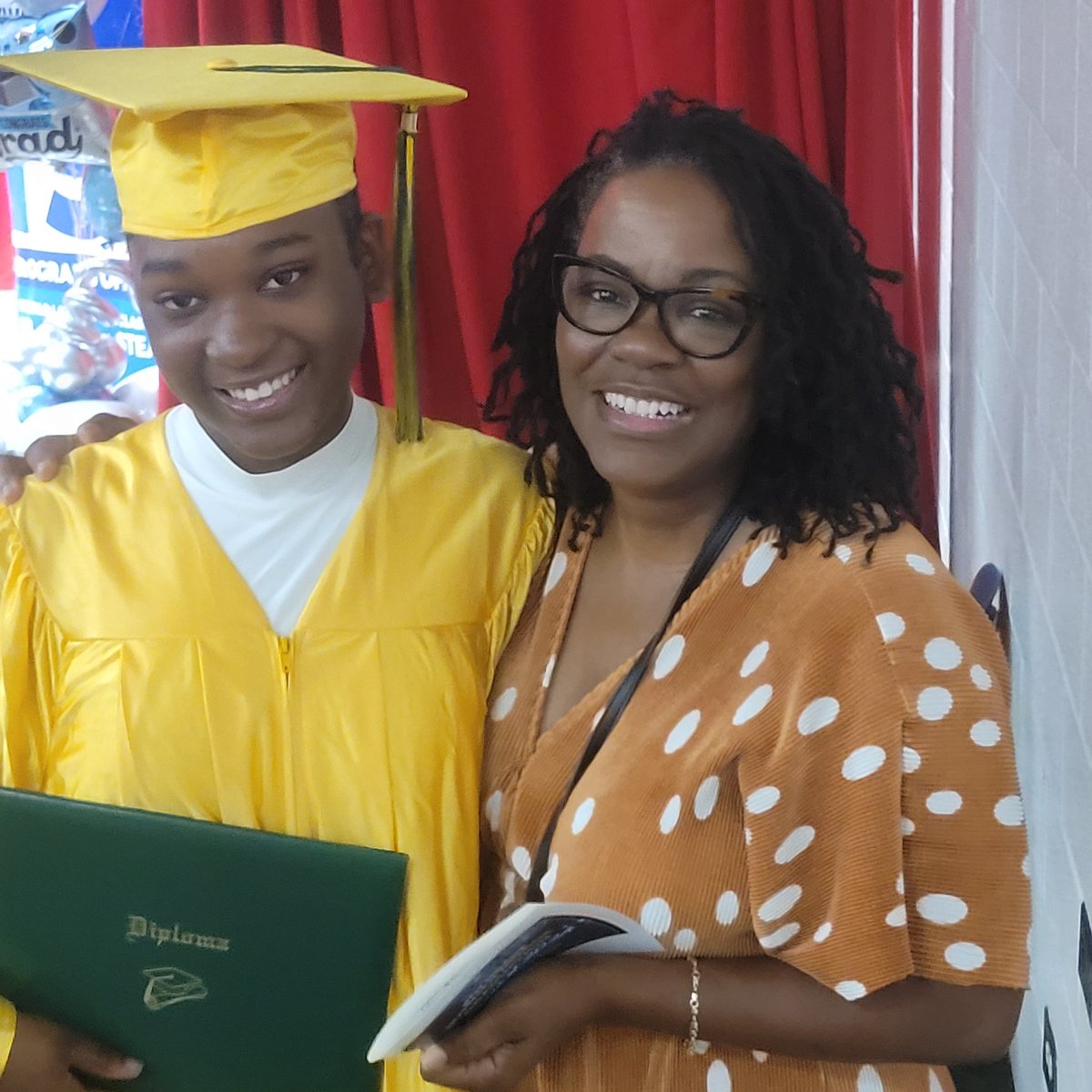 It’s a wrap!!! The last of the Class of 2024 Falcons have crossed the finish line. Congratulations 🎉 💚💛 #summergraduation #werisetosoar