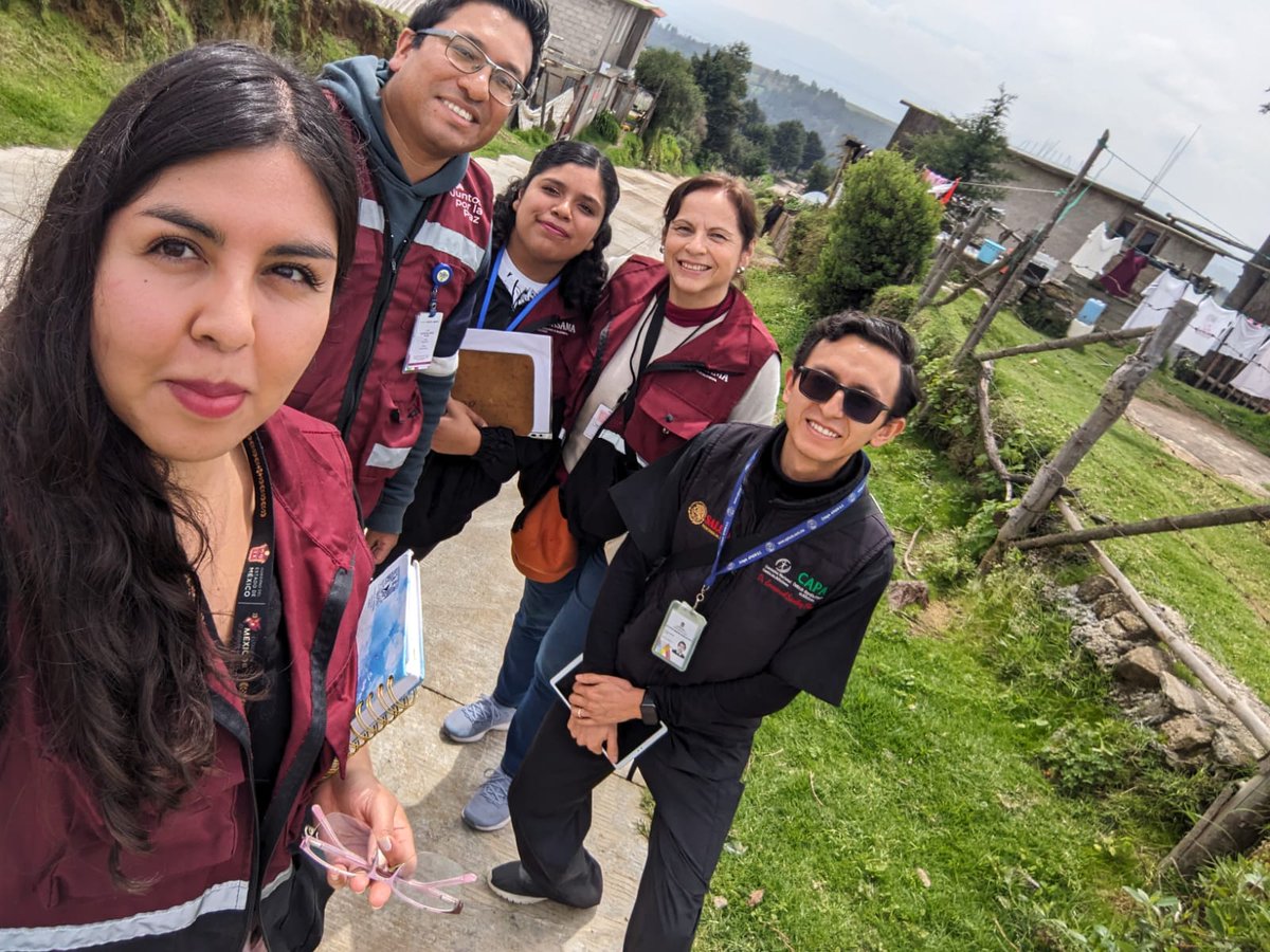 IMSAMA_Edomex's tweet photo. Personal del @IMSAMA_Edomex y brigada del Centro Comunitario de Salud Mental y Adicciones Atlacomulco acuden a localidades rurales para continuar con el levantamiento de la Encuesta Nacional de Salud Mental y Adicciones en esta tercera fase de recolección de datos #enasama. https://t.co/ACbE8kHp4G