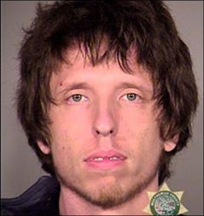 rocketman2001's tweet photo. #ToothScraggle ARRESTED for his role in the #Jan6 coup
Matthew Thomas Mglej of Hillsboro, OR
#Insider1697
#FBI35
#J6 #January6th #insurrectionist #Traitors #terrorist https://t.co/0yjKlctkE7