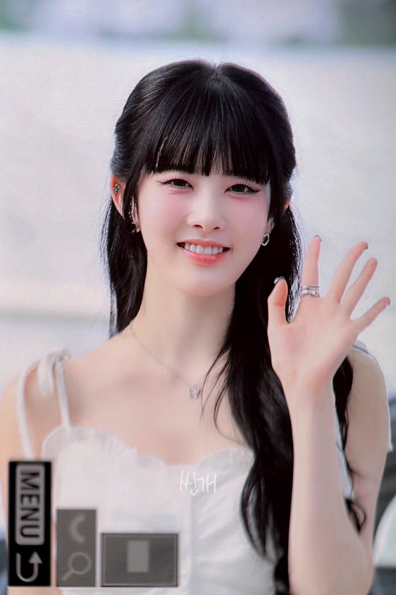xxingae's tweet photo. 240803 #스테이씨 #STAYC #시은 #SIEUN https://t.co/Y1Othdluy3