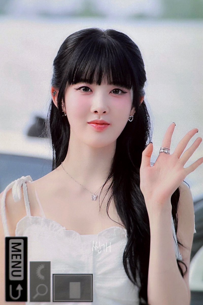 xxingae's tweet photo. 240803 #스테이씨 #STAYC #시은 #SIEUN https://t.co/Y1Othdluy3