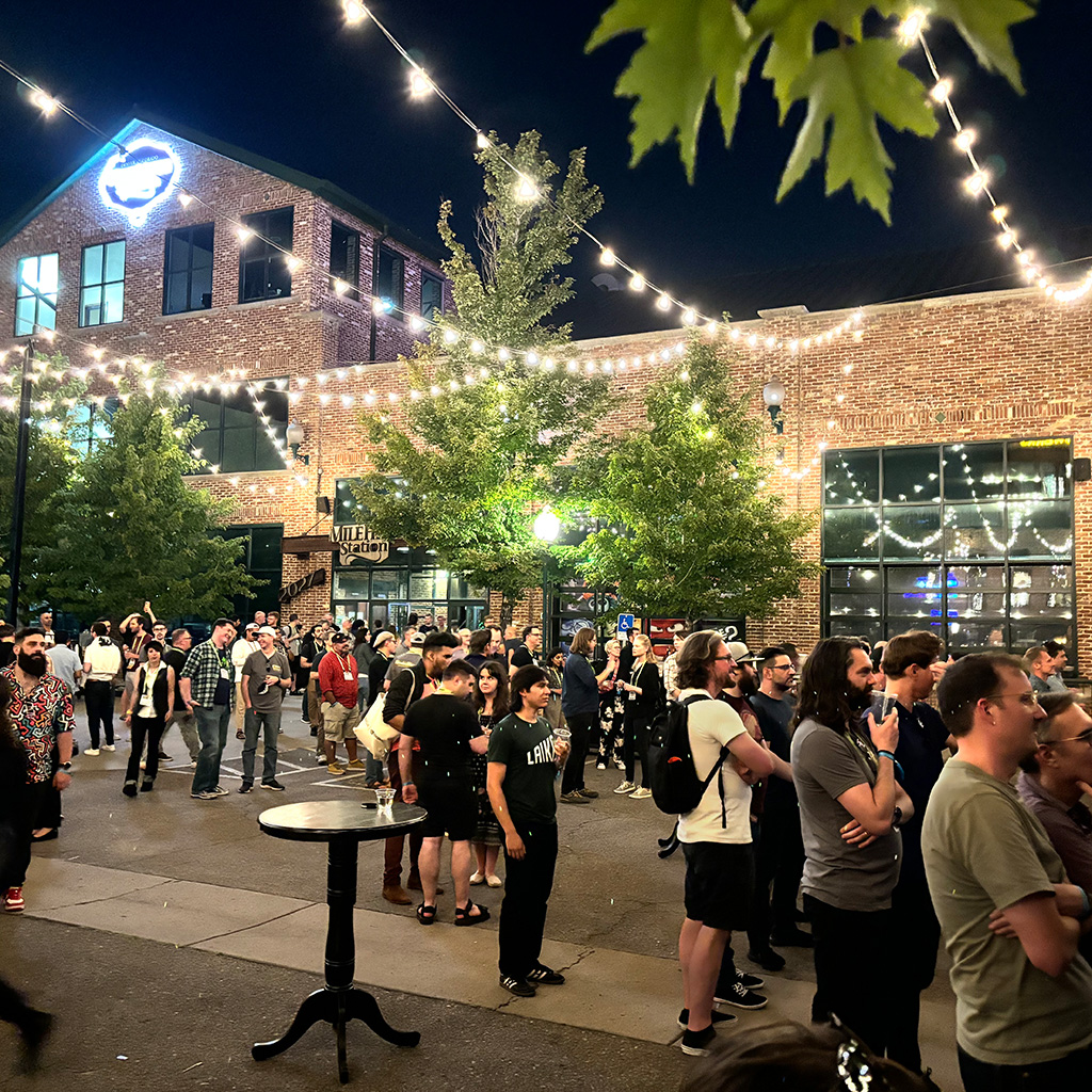 pixarsrenderman's tweet photo. Thanks for joining us at #Siggraph2024!

And a very special thanks to our #RenderMan Art &amp; Science Fair sponsors #AMD #AWS #Dell and #NVIDIA for making it such an amazing community event that even Bigfoot couldn't miss our Walking Teapots! https://t.co/o8AdPgi4gI