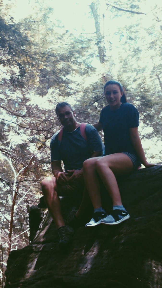 Brooke 🧸 tweet media