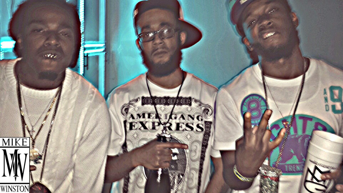 That 1 night we had MMG at CLUB PHANTOM #MikeWinstonEnt. #MMG <a href="/YBMMG/">Breed</a> <a href="/MMGQuise/">Quise</a>