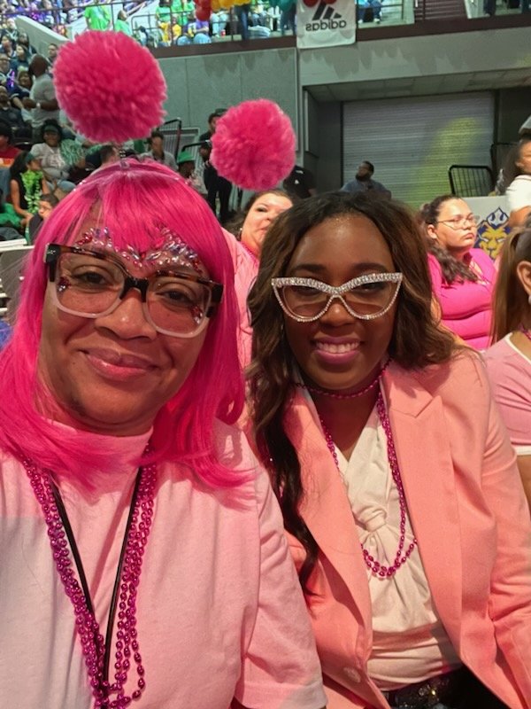 TellesJennie's tweet photo. @AldineChild is excited to kick off the new year at the Aldine convocation! Here’s to fresh starts and spectacular moments ahead! @AldineHeadStart @AldineISD @Primary_AISD @dr_eunetra https://t.co/34FcgOtBA2