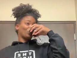 RealTalk_AB's tweet photo. Laid up with something ran through is wildddd 😭😭😭🤣🤣🤣 https://t.co/Q073BDR7g3